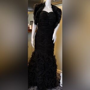 Chic Black Strapless Prom Dress
